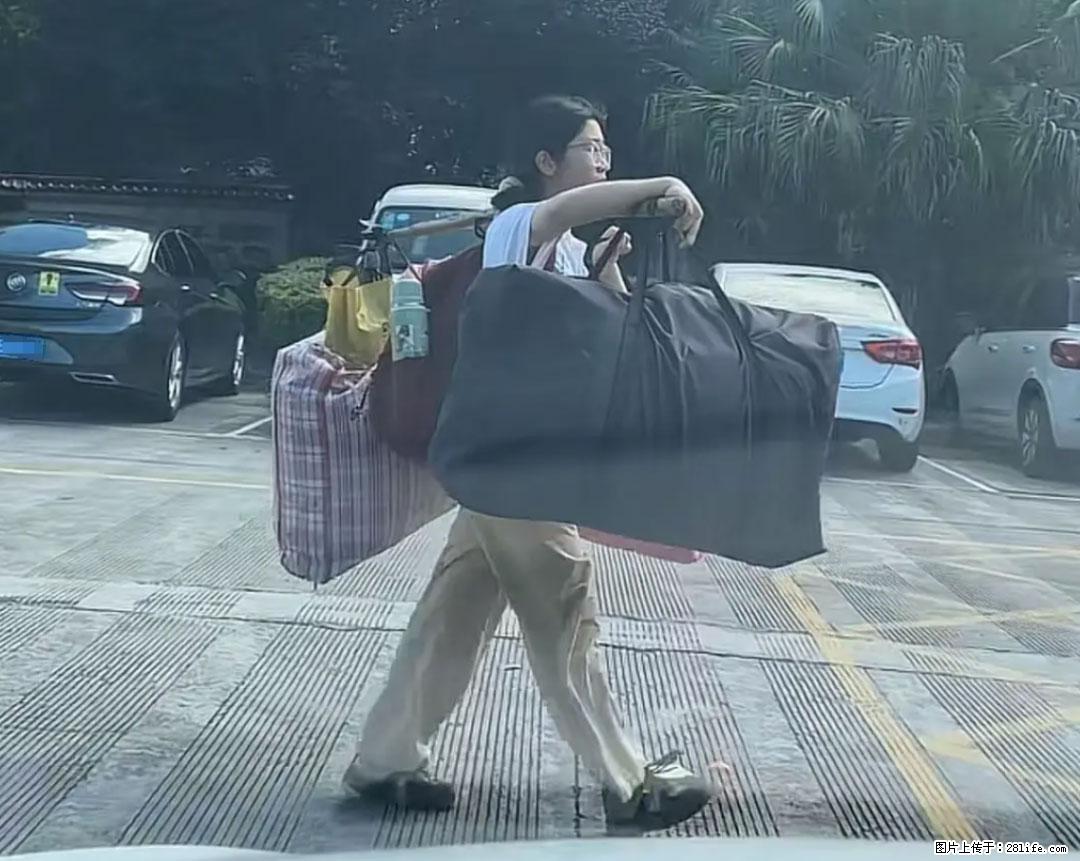 全网追的“扁担女孩”，找了一份暑假工，时薪12元 - 淮南生活资讯 - 淮南28生活网 hn.28life.net